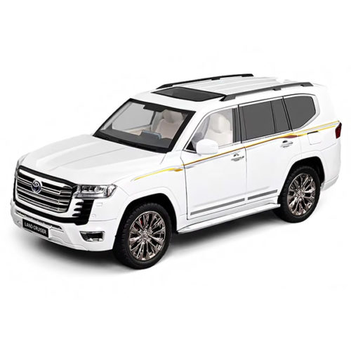 Toyota Land Cruiser 300 GXR Модель 1:18 Белый