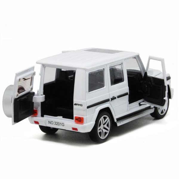 Mercedes-Benz G65 AMG Коллекционная модель 1:32