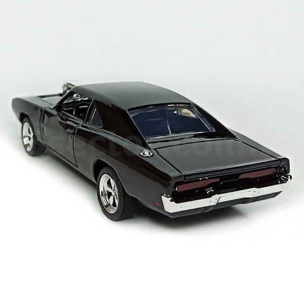 Dodge Charger R/T 1970 Масштабная модель 1:32 Черный