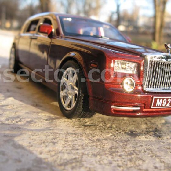 Rolls-Royce Phantom Модель 1:24 Бордовый