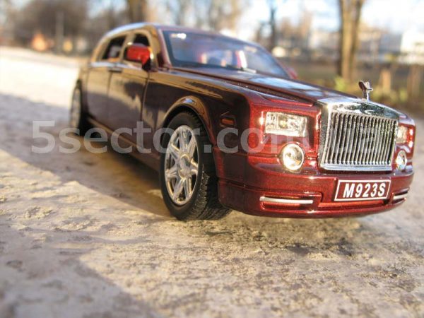 Rolls-Royce Phantom Модель 1:24 Бордовый