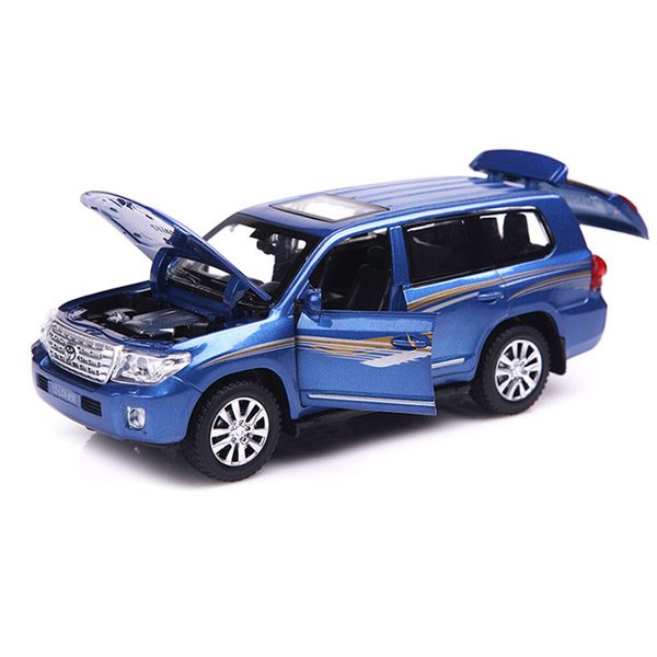 Toyota Land Cruiser 200 Коллекционная модель 1:32 Синий