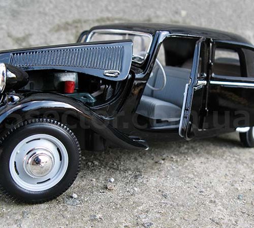 Citroën 15CV 1952 Модель 1:18 Черный