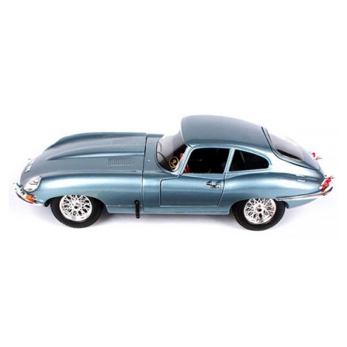 Jaguar E-Type coupe 1961 Коллекционная модель 1:18