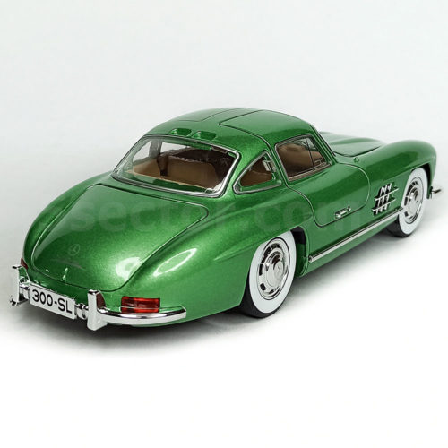 Mercedes-Benz 300SL (W198) Модель 1:24 Зеленый