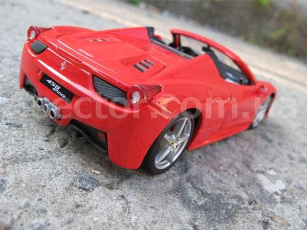Ferrari 458 Spider Коллекционная модель автомобиля 1:24