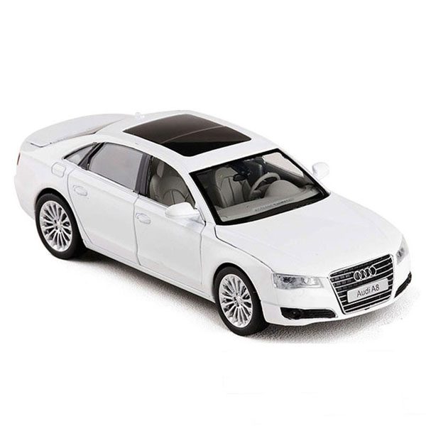 Audi A8 Коллекционная модель автомобиля 1:32