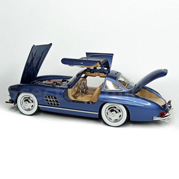 Mercedes-Benz 300SL (W198) Модель 1:24 Голубой