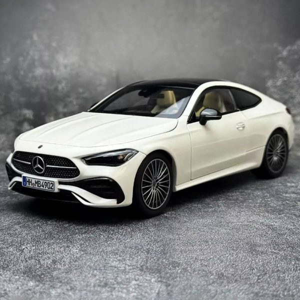 Mercedes-Benz CLE Coupe 2024 Модель 1:18 Белый