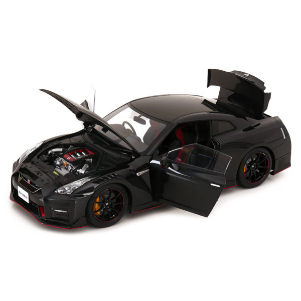 Nissan GT-R R35 Nismo Special Edition Модель 1:18 Черный