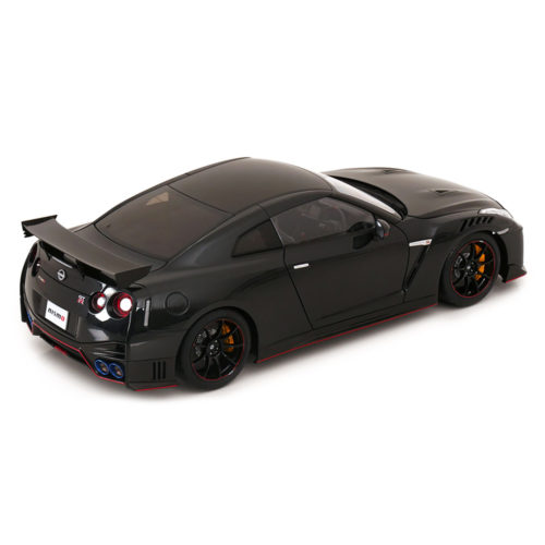 Nissan GT-R R35 Nismo Special Edition Модель 1:18 Черный