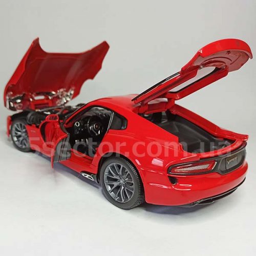 Dodge Viper 2013 Коллекционная модель автомобиля 1:18