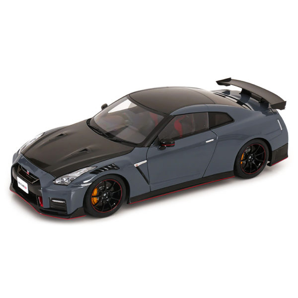 Nissan GT-R R35 Nismo Special Edition Модель 1:18 Серый