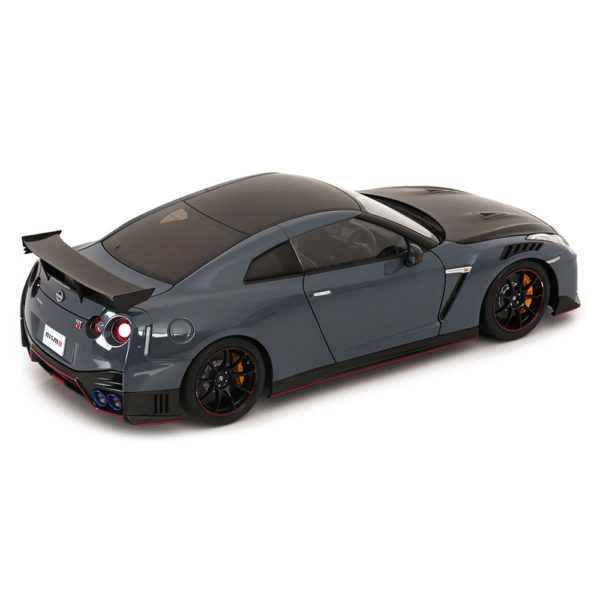 Nissan GT-R R35 Nismo Special Edition Модель 1:18 Серый