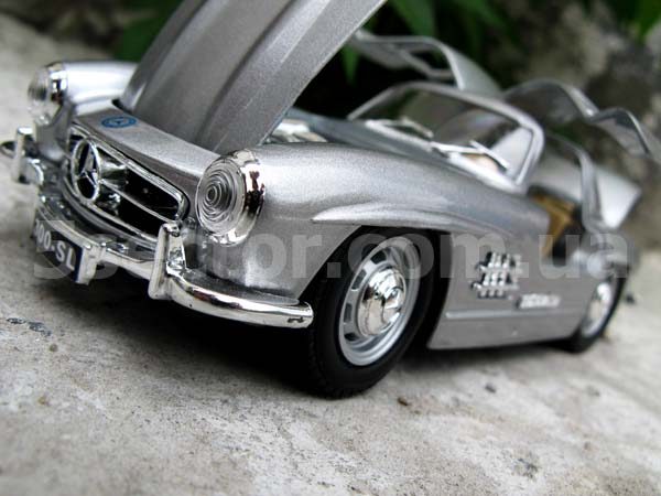 Mercedes-Benz 300 SL 1954 Коллекционная модель 1:24