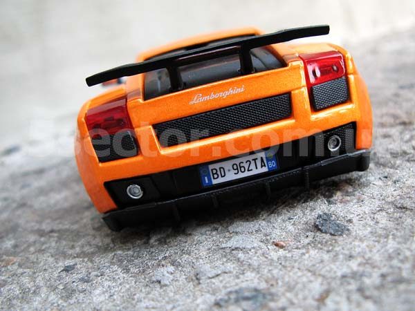 Lamborghini Gallardo Superleggera 2007 Модель 1:24