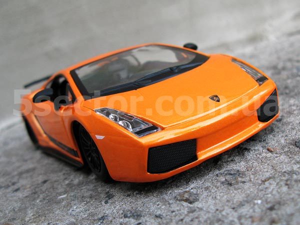 Lamborghini Gallardo Superleggera 2007 Модель 1:24