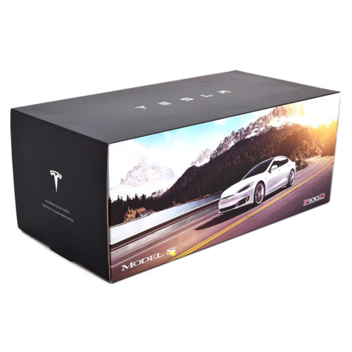 Tesla Model S P100D Модель 1:18 Белый