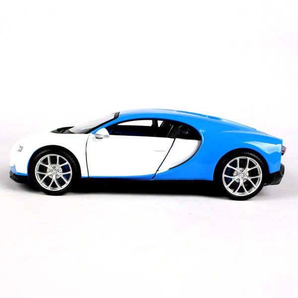 Bugatti Chiron 2016 Модель 1:24 Белый