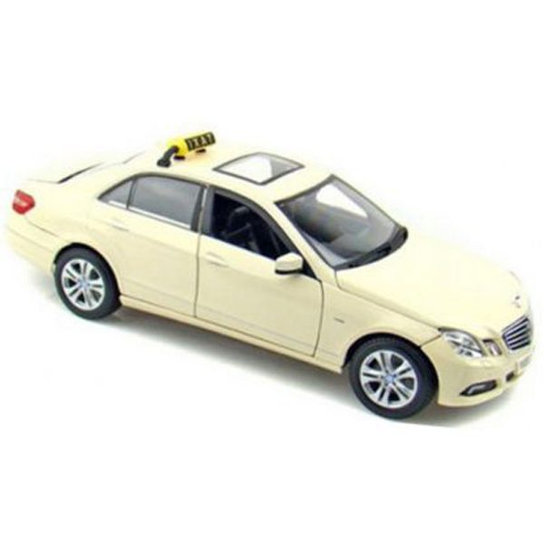 Mercedes Benz E-Class German Taxi Модель 1:18