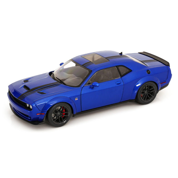 Dodge Challenger R/T Scat Pack 2023 Модель 1:18 Синий