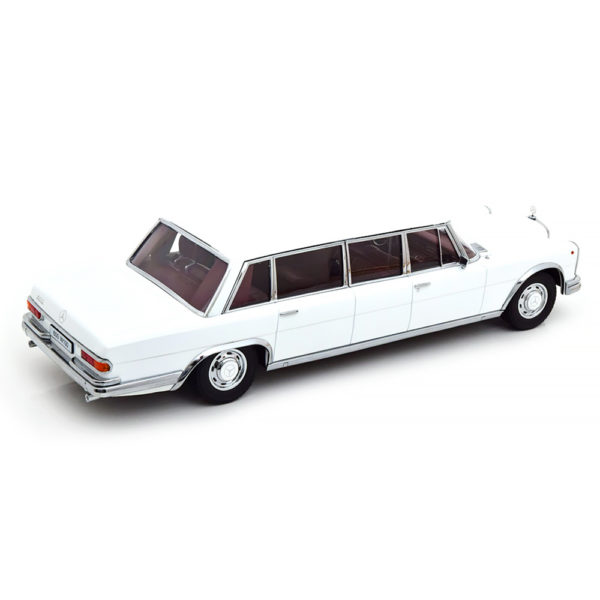 Mercedes-Benz 600 LWB (W100) Pullman Модель 1:18 Белый