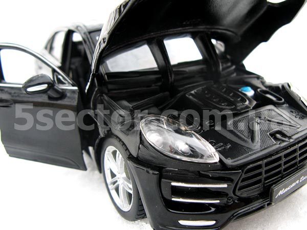 Porsche Macan Turbo Модель 1:24 Черный