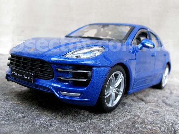 Porsche Macan Turbo Модель 1:24 Синий