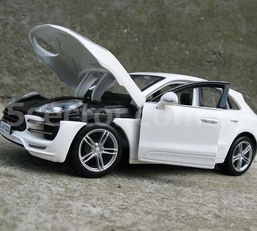 Porsche Macan Turbo Коллекционная модель 1:24