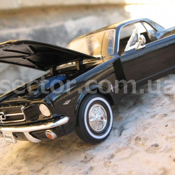 1964 1/2 Ford Mustang Coupe Модель 1:24 Черный