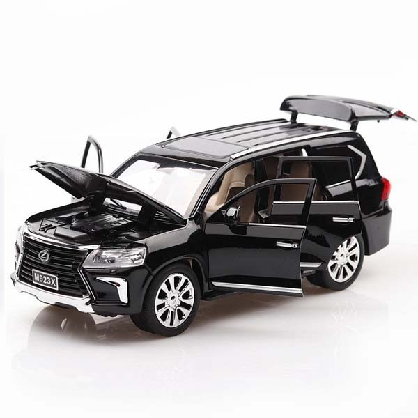 Lexus LX 570 Коллекционная модель 1:24 Черный