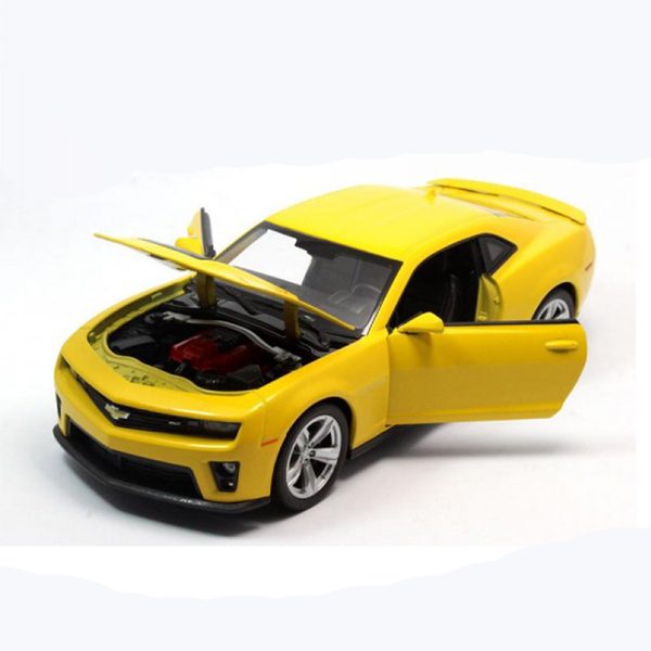 Chevrolet Camaro ZL1 2012 Модель 1:24 Желтый