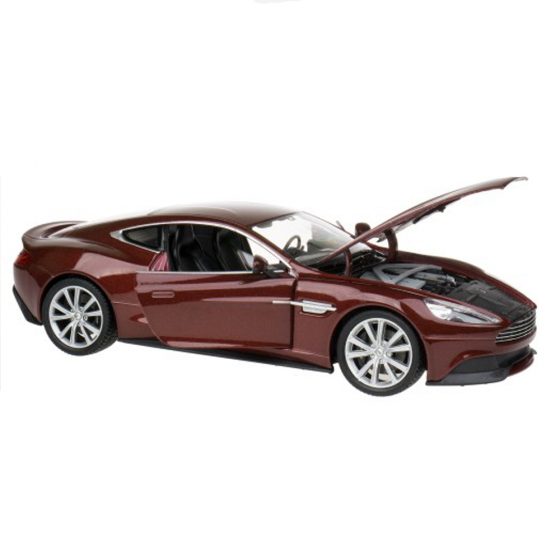 Aston Martin Vanquish Коллекционная модель 1:24