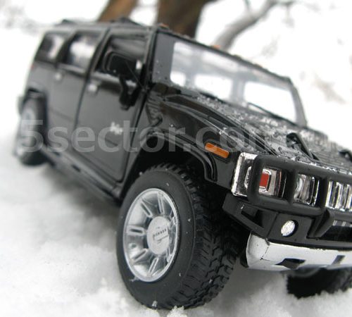 2008 Hummer H2 SUT Модель автомобиля 1:36