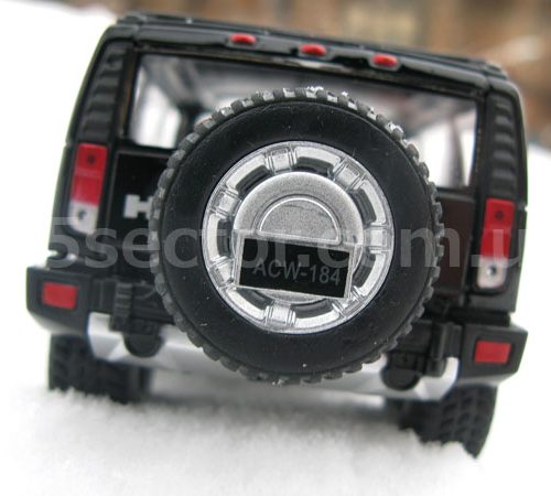 2008 Hummer H2 SUT Модель автомобиля 1:36