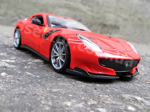 Ferrari F12TDF Коллекционная модель автомобиля 1:24