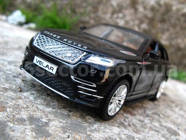 Range Rover Velar Модель 1:32 Черный