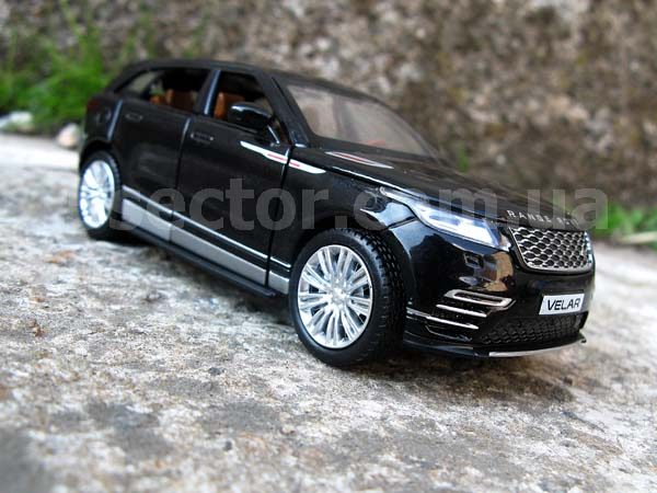 Range Rover Velar Модель 1:32 Черный