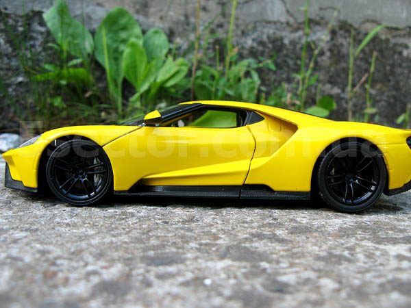 Ford GT 2017 Масштабная модель 1:24 Желтый