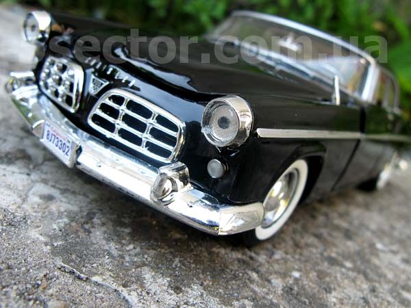 Chrysler C300 1955 Модель автомобиля 1:24