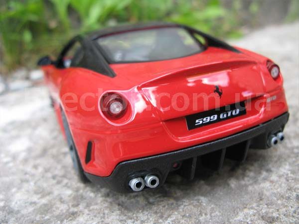 Ferrari 599 GTO Коллекционная модель автомобиля 1:24