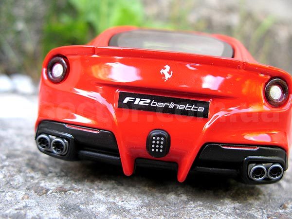 Ferrari F12 Berlinetta Коллекционная модель 1:24