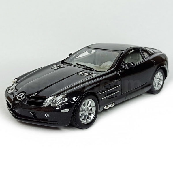 Mercedes-Benz SLR McLaren Модель 1:24