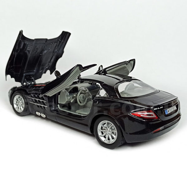 Mercedes-Benz SLR McLaren Модель 1:24