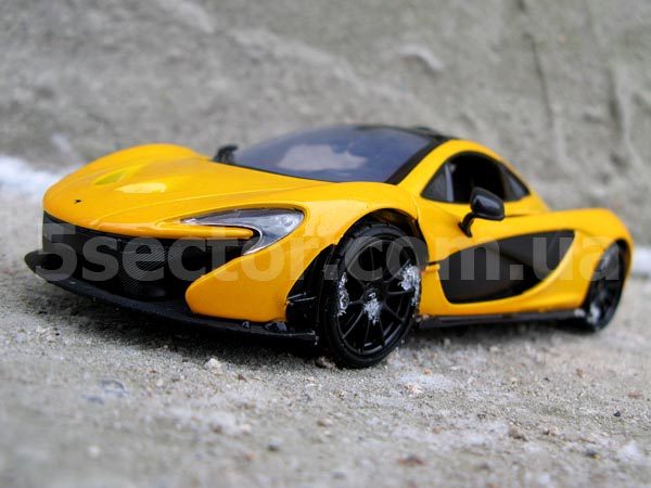 McLaren P1 Модель автомобиля 1:24 Желтый