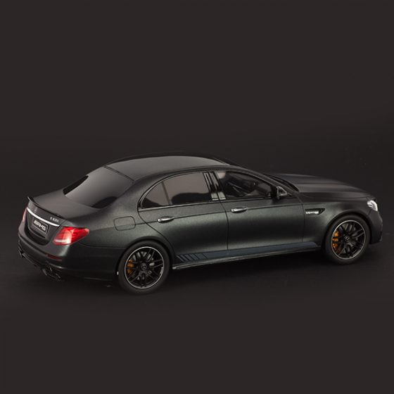 Mercedes-AMG E63 S 4matic Edition 1 2017 W213 Коллекционная модель 1:18