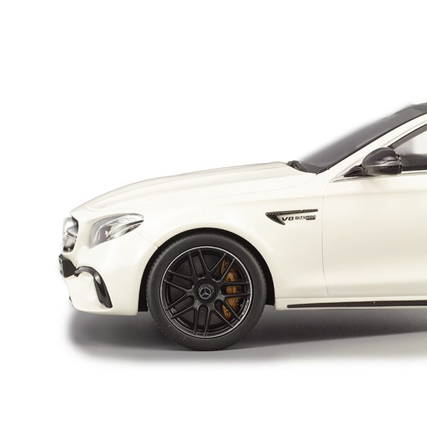 Mercedes-AMG E63 S 4matic 2017 W213 Коллекционная модель 1:18