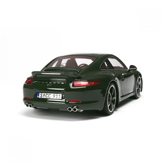 Porsche 911 (991) Club Coupe Коллекционная модель 1:18