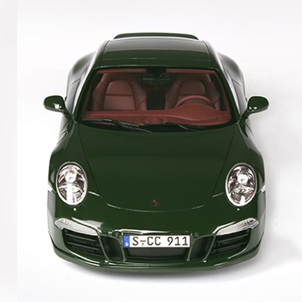 Porsche 911 (991) Club Coupe Коллекционная модель 1:18