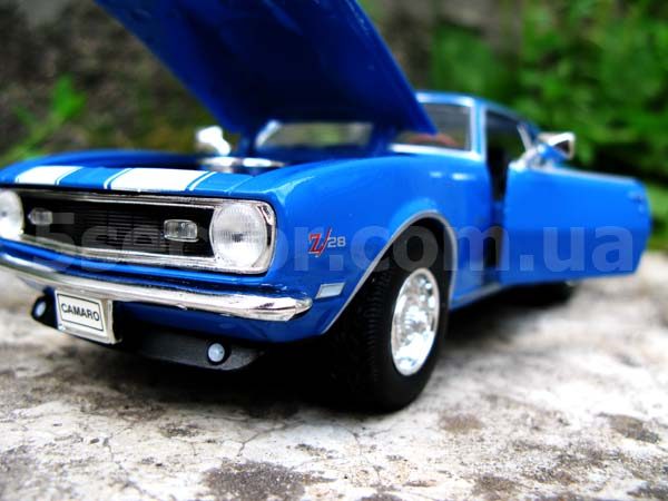 Chevrolet Camaro Z28 1968 Коллекционная модель 1:24